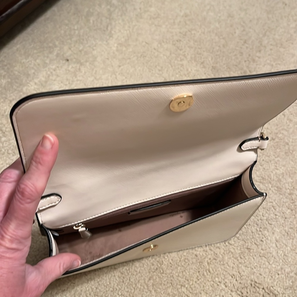 Kate spade purse - Picture 2 of 4